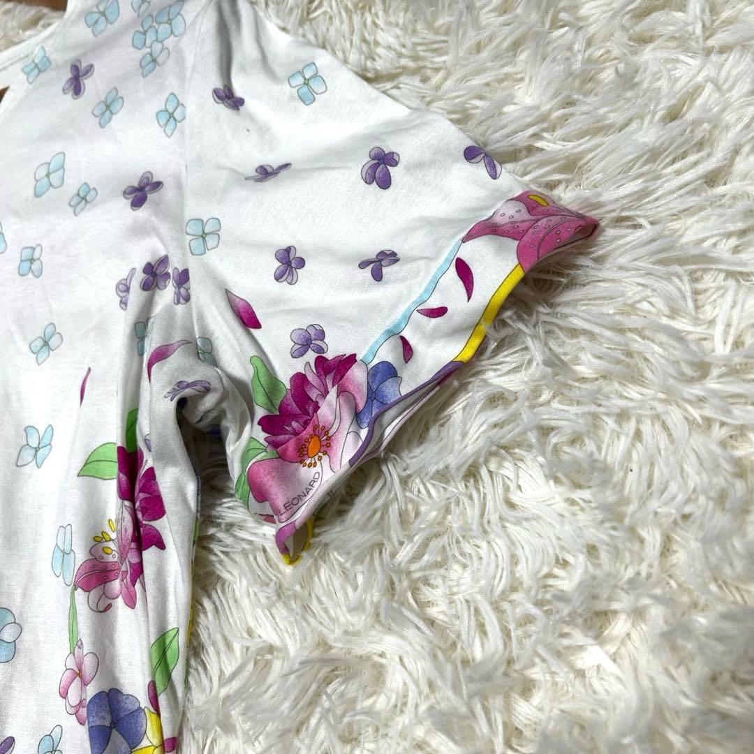 【極美品】レオナール スポーツ　花柄 カットソー　42 XL 大きいサイズ