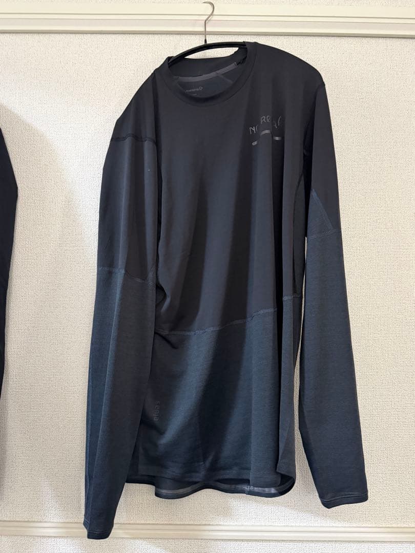 トップス norrona senja equaliser