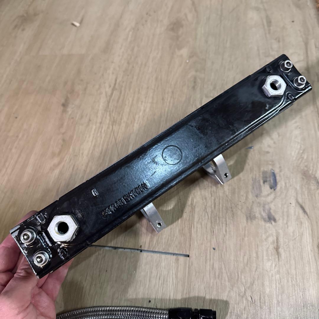sr400 アクティブ　縦型オイルクーラー アルミ製 ブラック