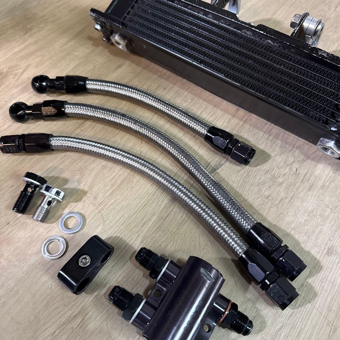 sr400 アクティブ　縦型オイルクーラー アルミ製 ブラック
