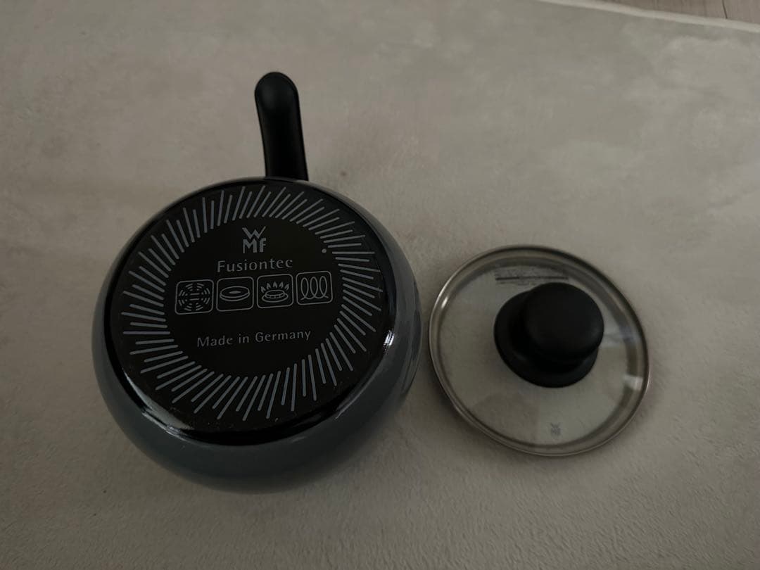 美品　WMF Fusiontec 片手鍋 黒