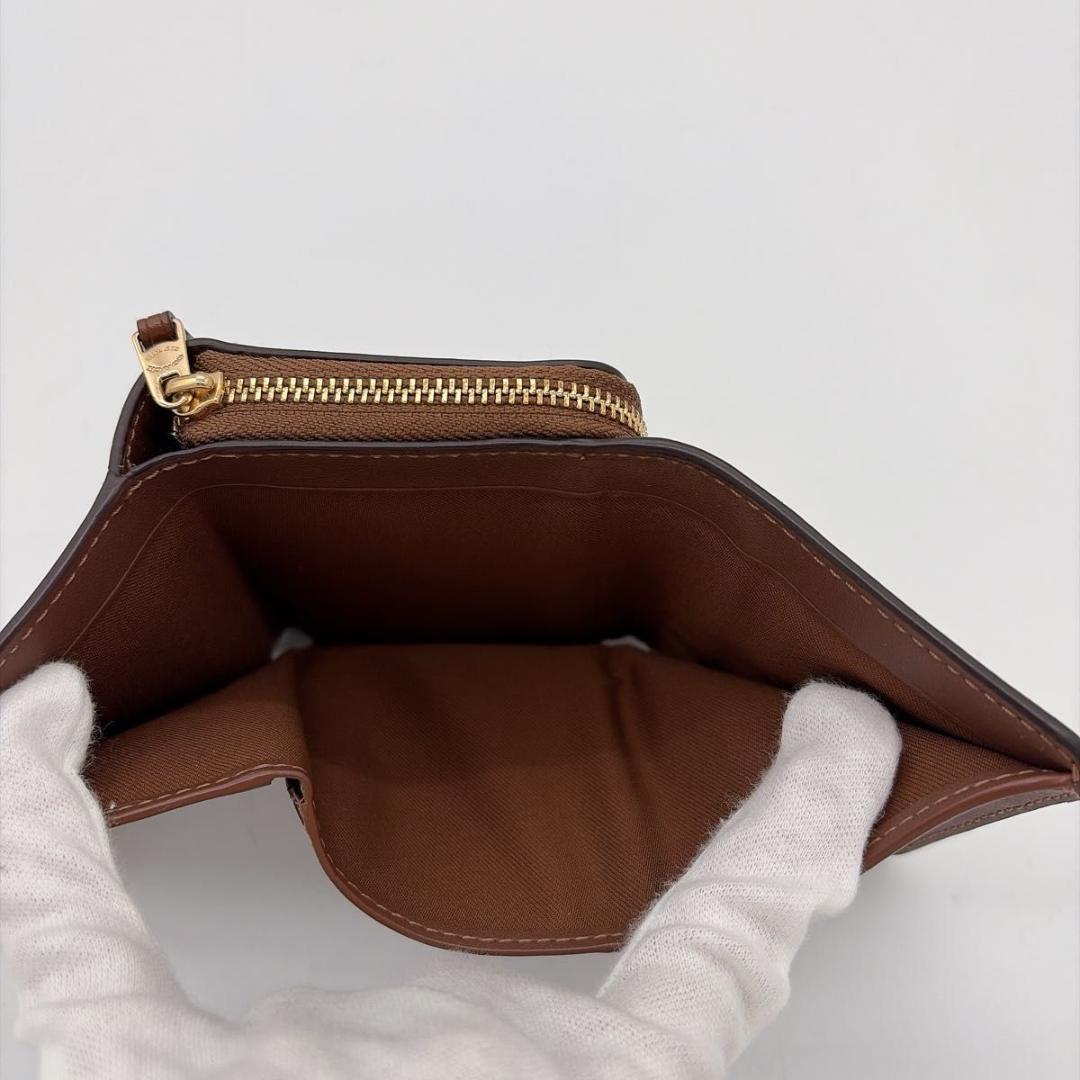 未使用級 COACH 三つ折り財布 シグネチャー コンパクトウォレット ブラウン