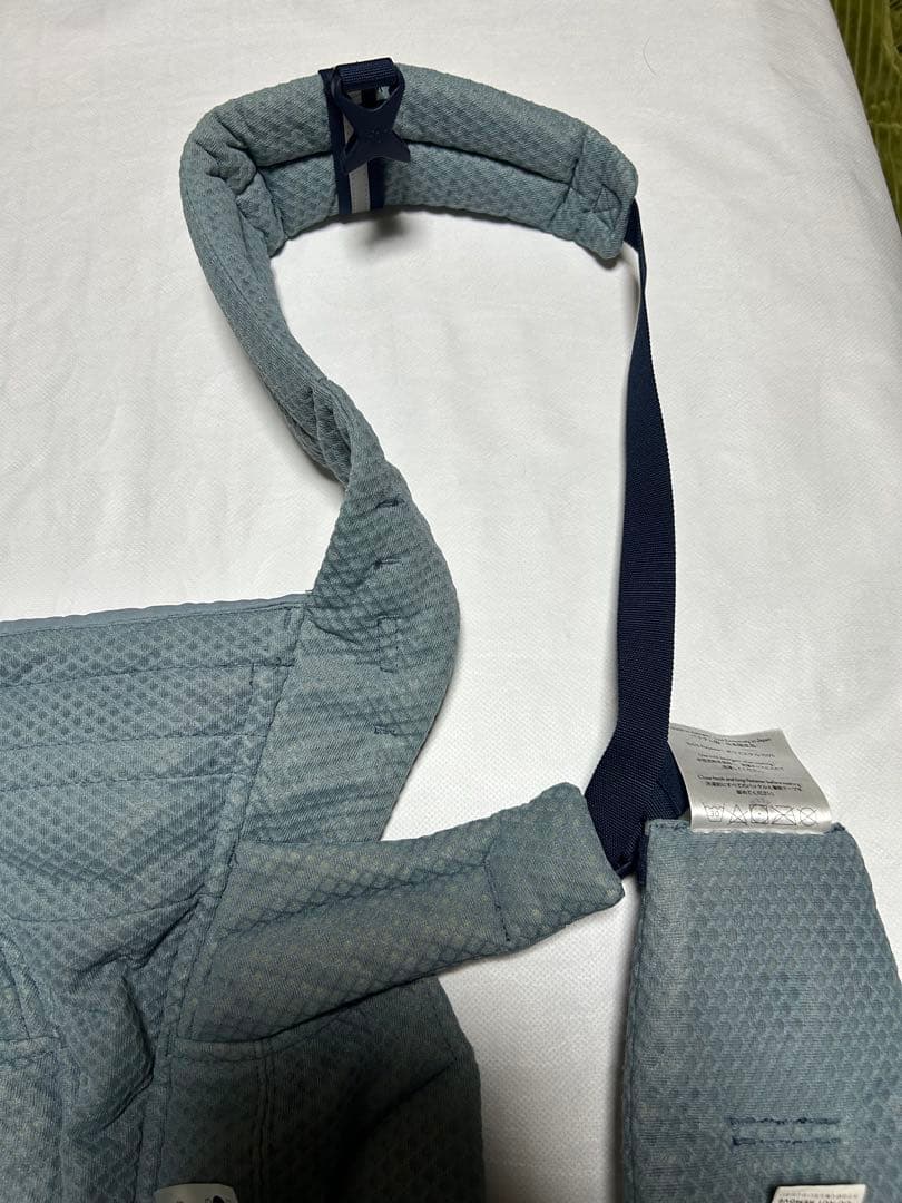 エルゴベビー　抱っこ紐 オムニブリーズ 国内正規品　ブルー
