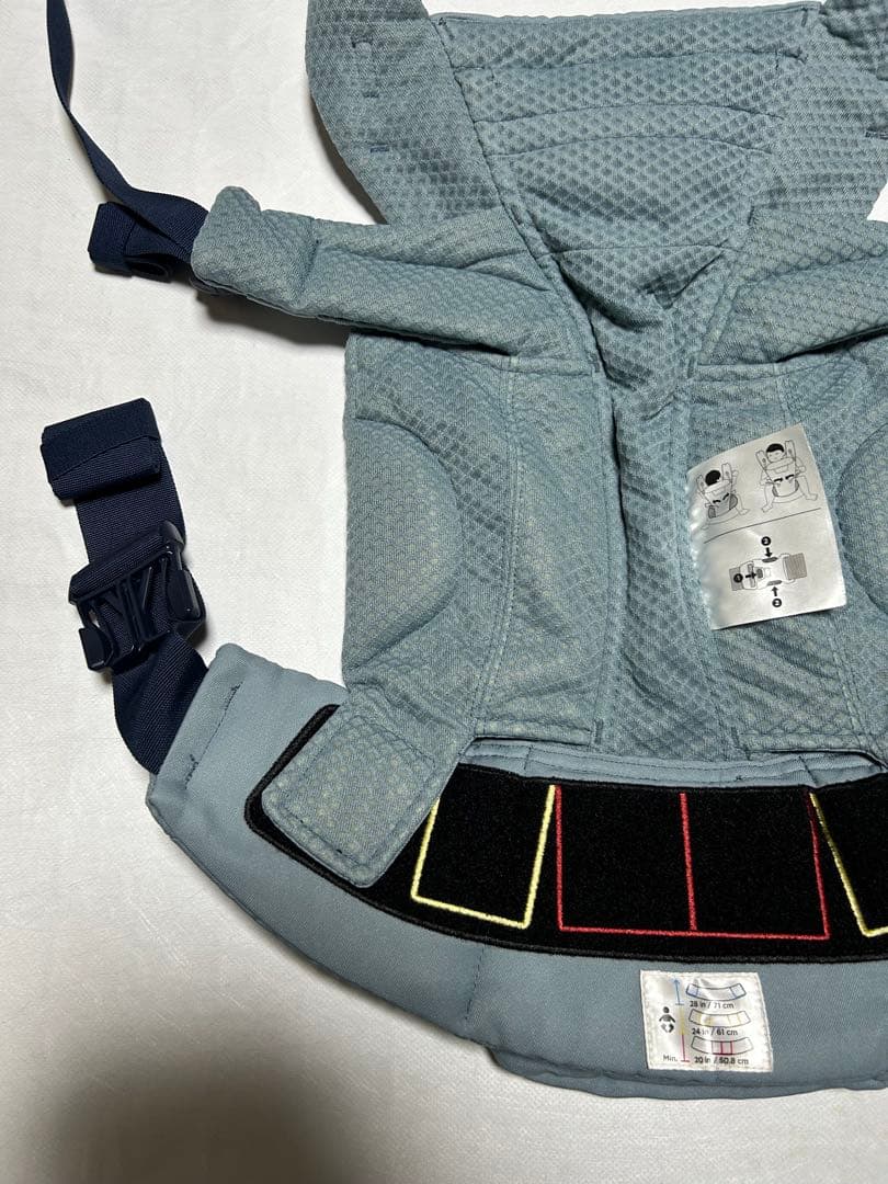 エルゴベビー　抱っこ紐 オムニブリーズ 国内正規品　ブルー