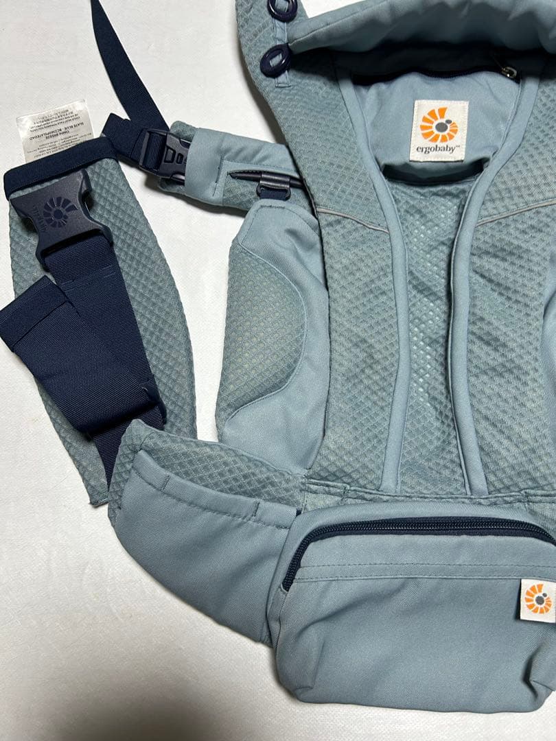 エルゴベビー　抱っこ紐 オムニブリーズ 国内正規品　ブルー