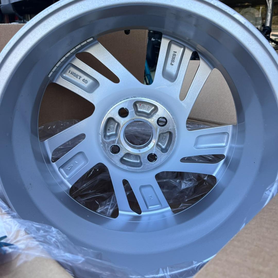 K◆新車外し トヨタ ライズ 純正アルミホイール 4本 195/65R16