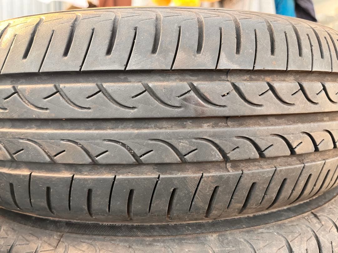 165/70R14 YOKOHAMA ノーマルタイヤ　4本セット