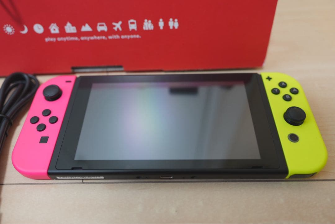【美品】Nintendo Switch 本体 赤/黄