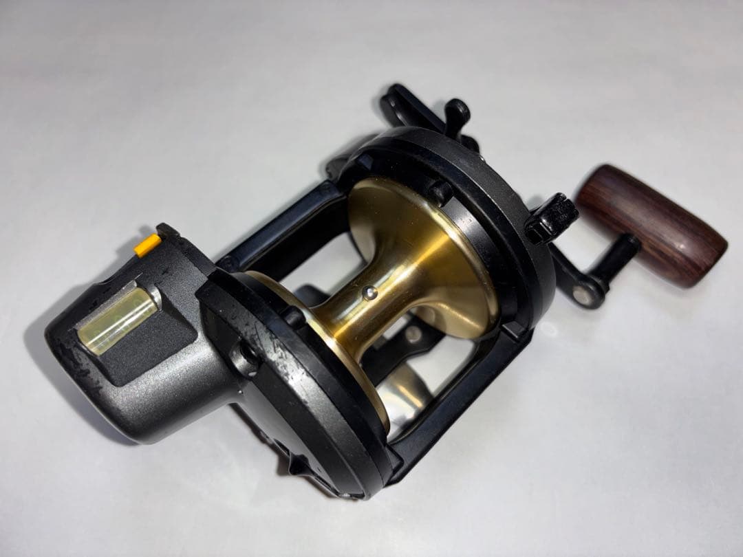 SHIMANO　シマノ チタノススピードマスタータナトル石鯛　GT3000