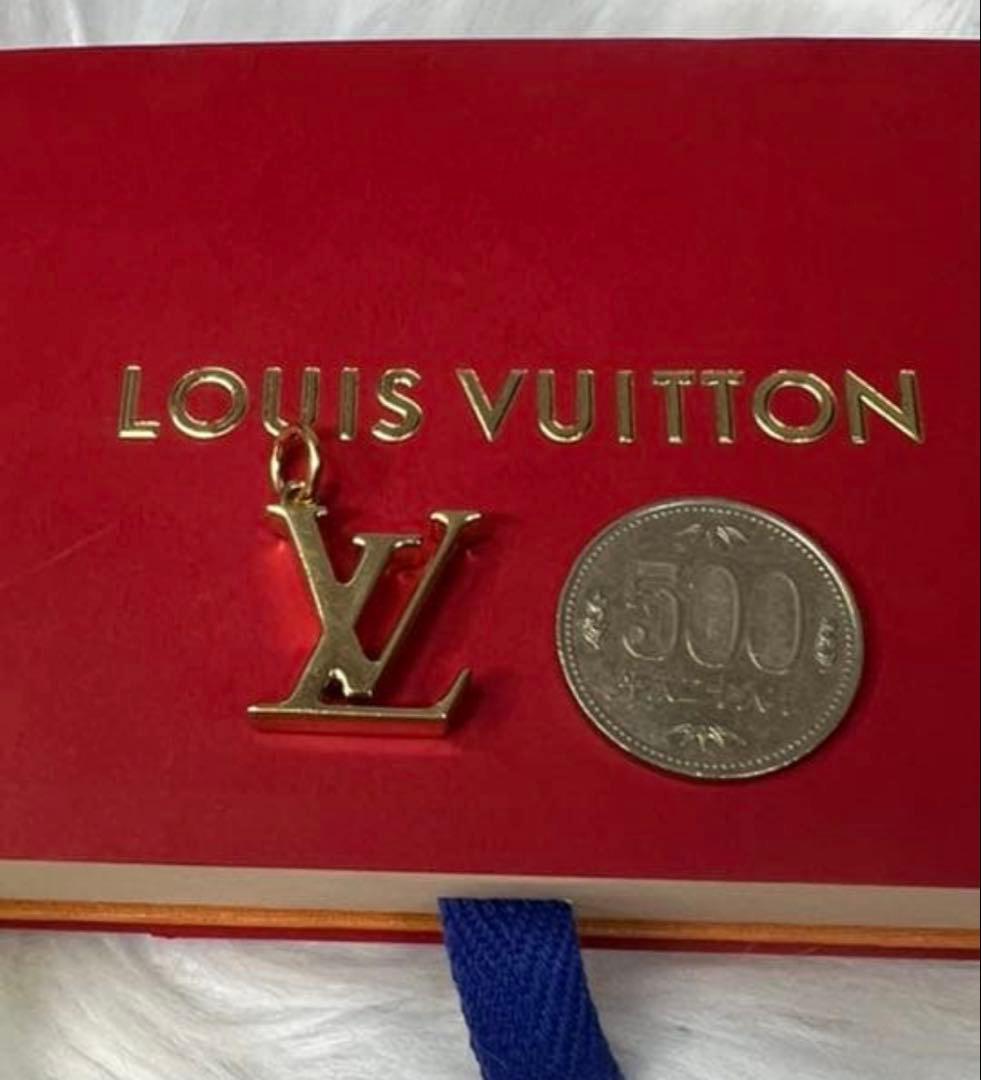 LOUIS VUITTON ネックレス