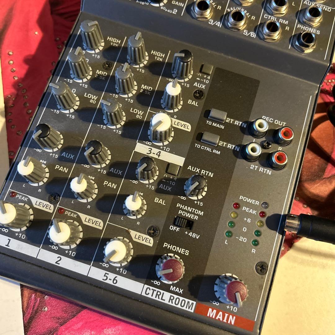 PHONIC AM85 アナログミキサー