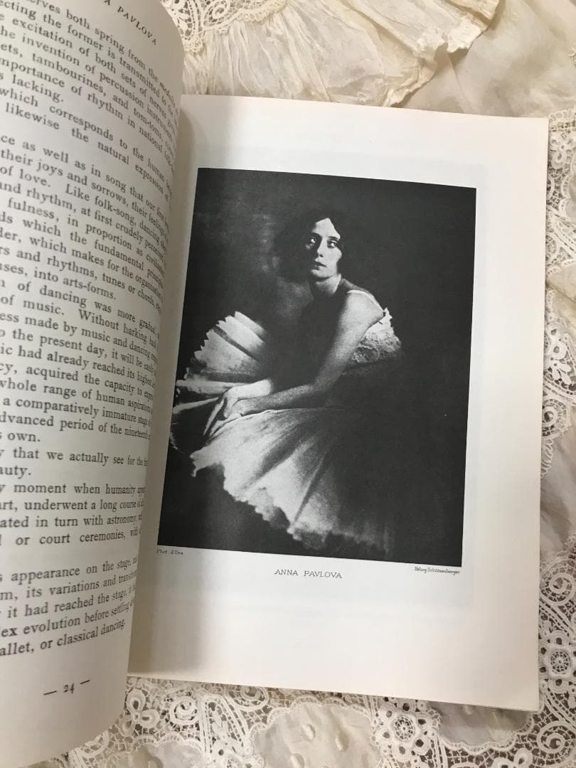 貴重　レア　anna pavlowa アンナ・パブロワ　輸入本　ヴィンテージ　本