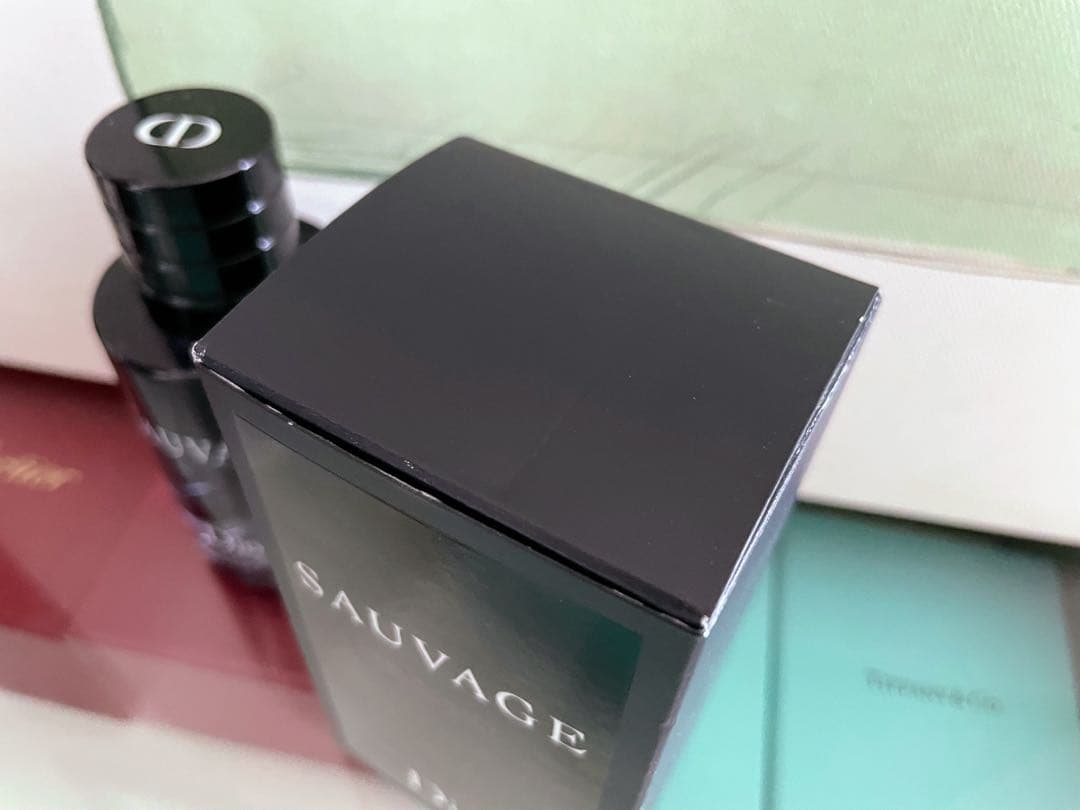 クリスチャンディオール ソヴァージュオードゥトワレ60mL