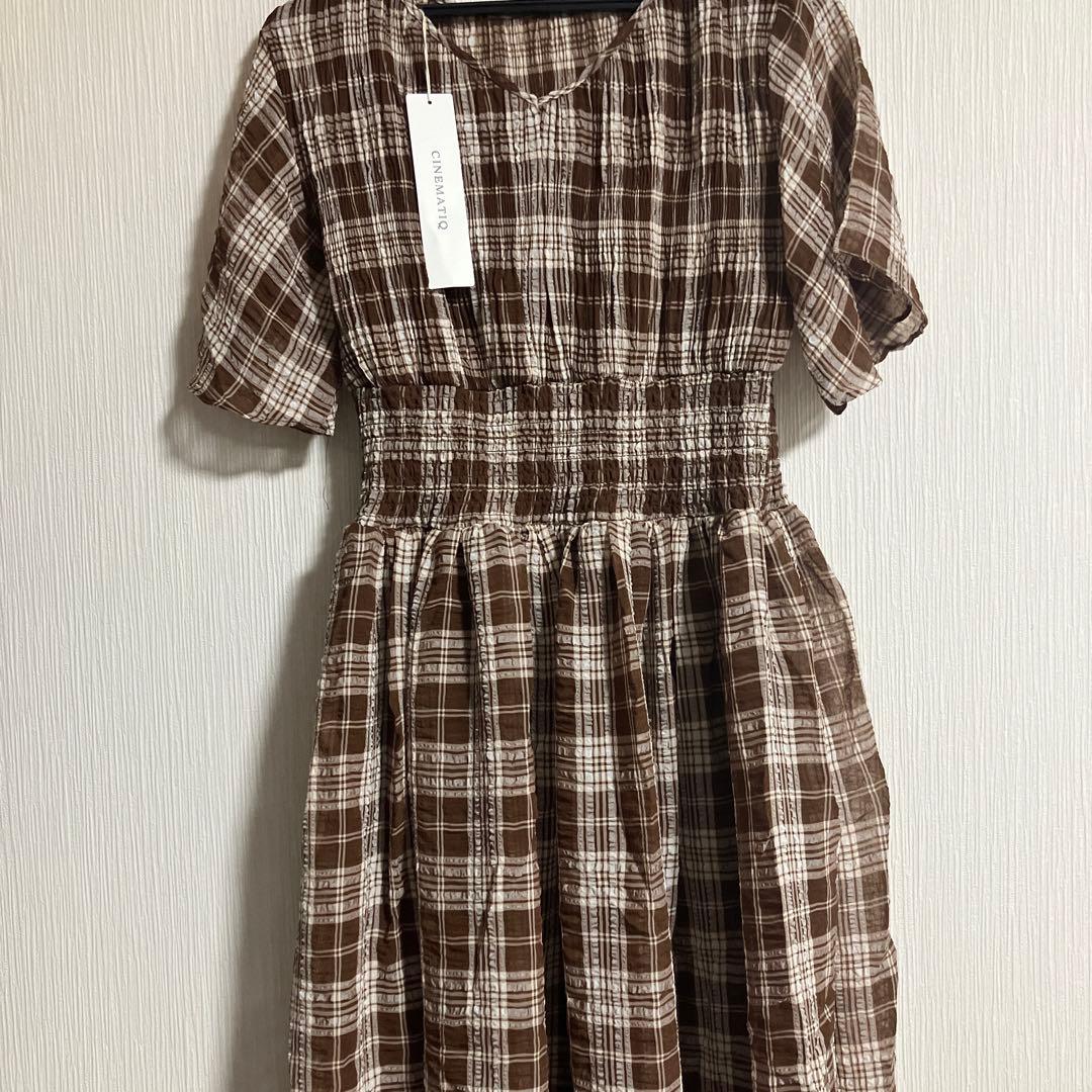 お値下げします！タグ付きcinematiq マジョリカワンピ　元鈴木