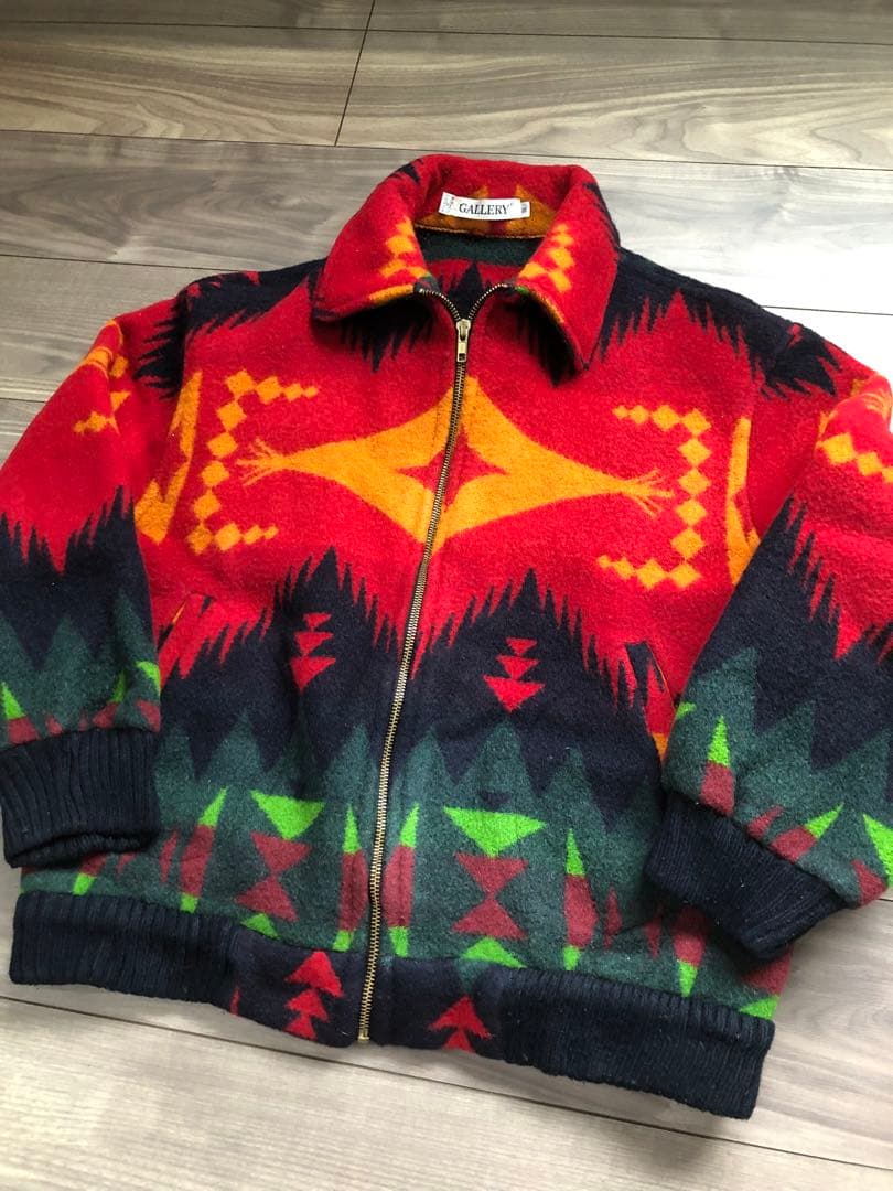 ネイティブ柄ジップジャケット　ウール　総柄　ショート丈