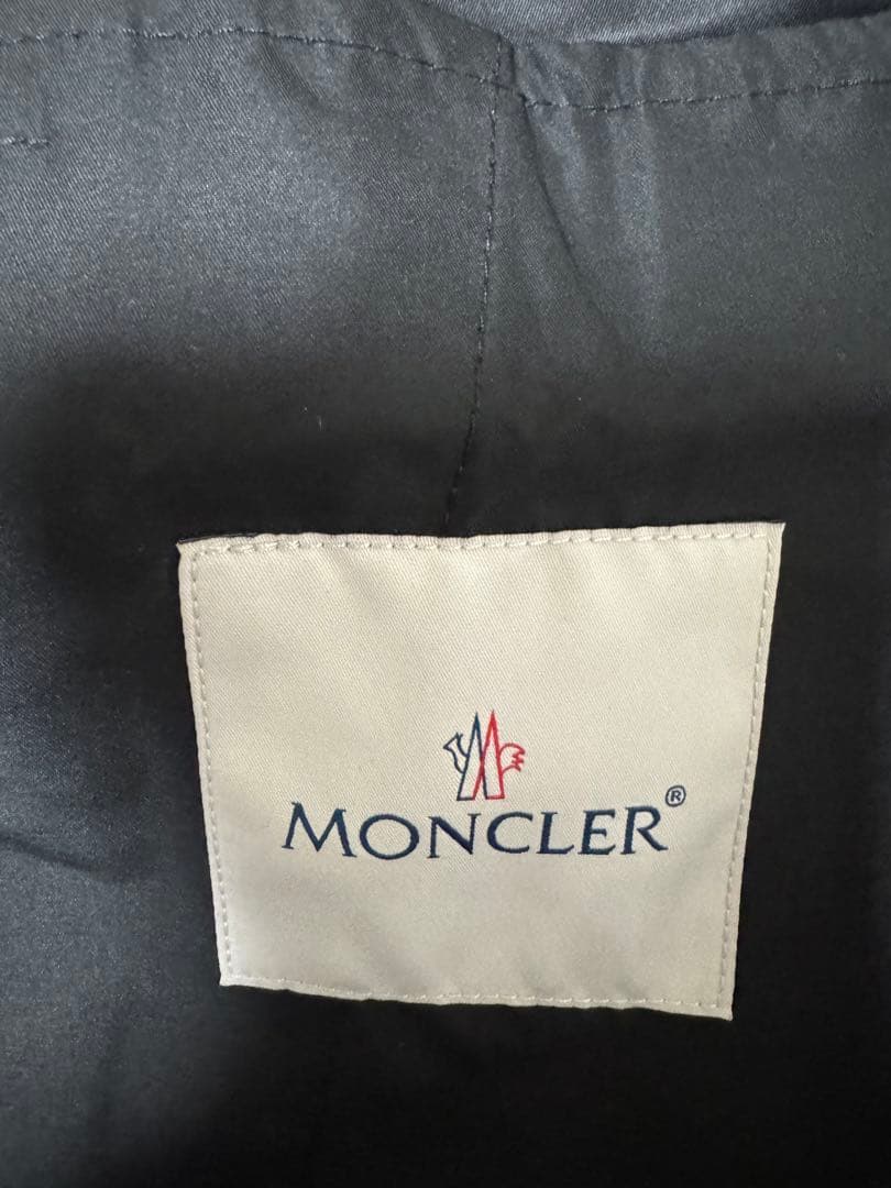 MONCLER ブラック ジャケット フード付き『セール限定品』