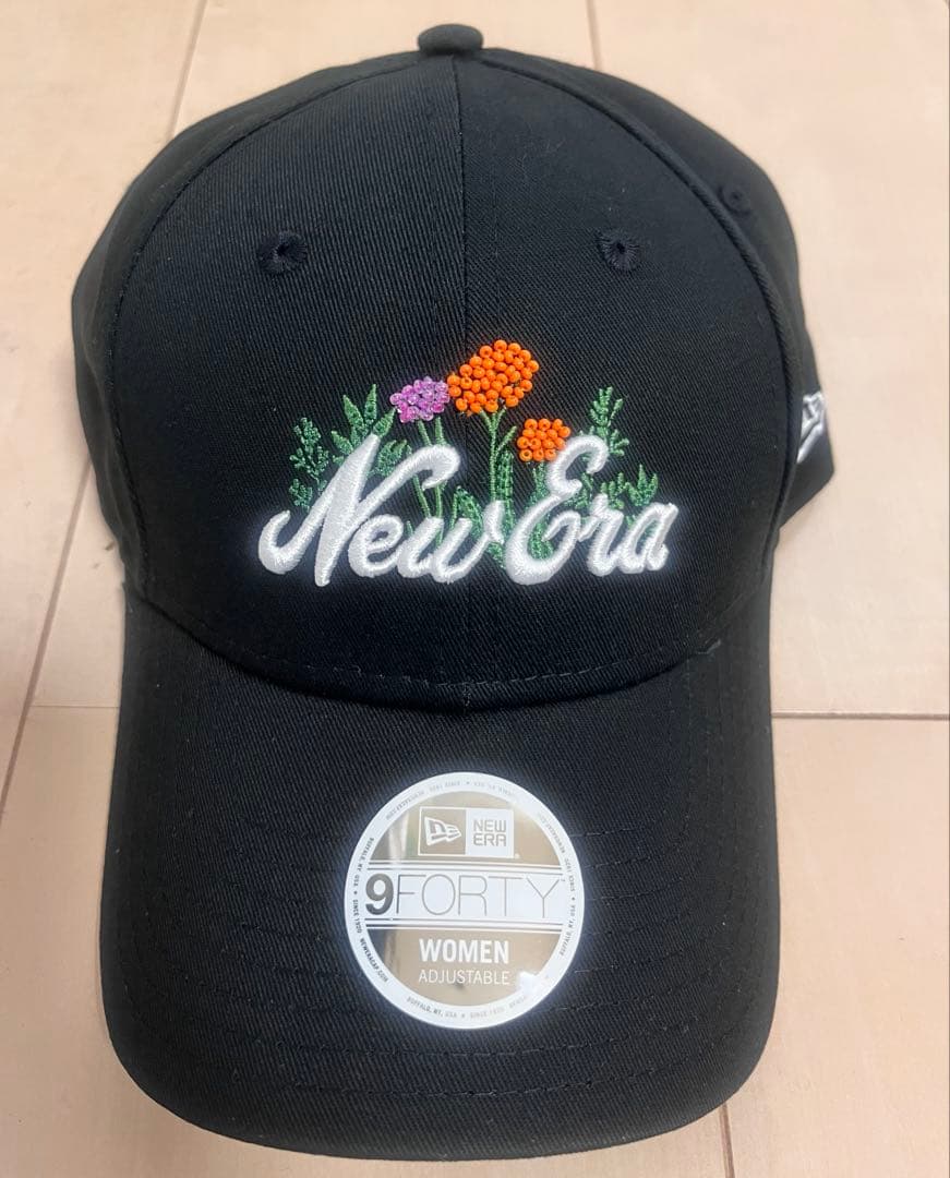 Newera 9forty ロゴフラワーモチーフキャップ
