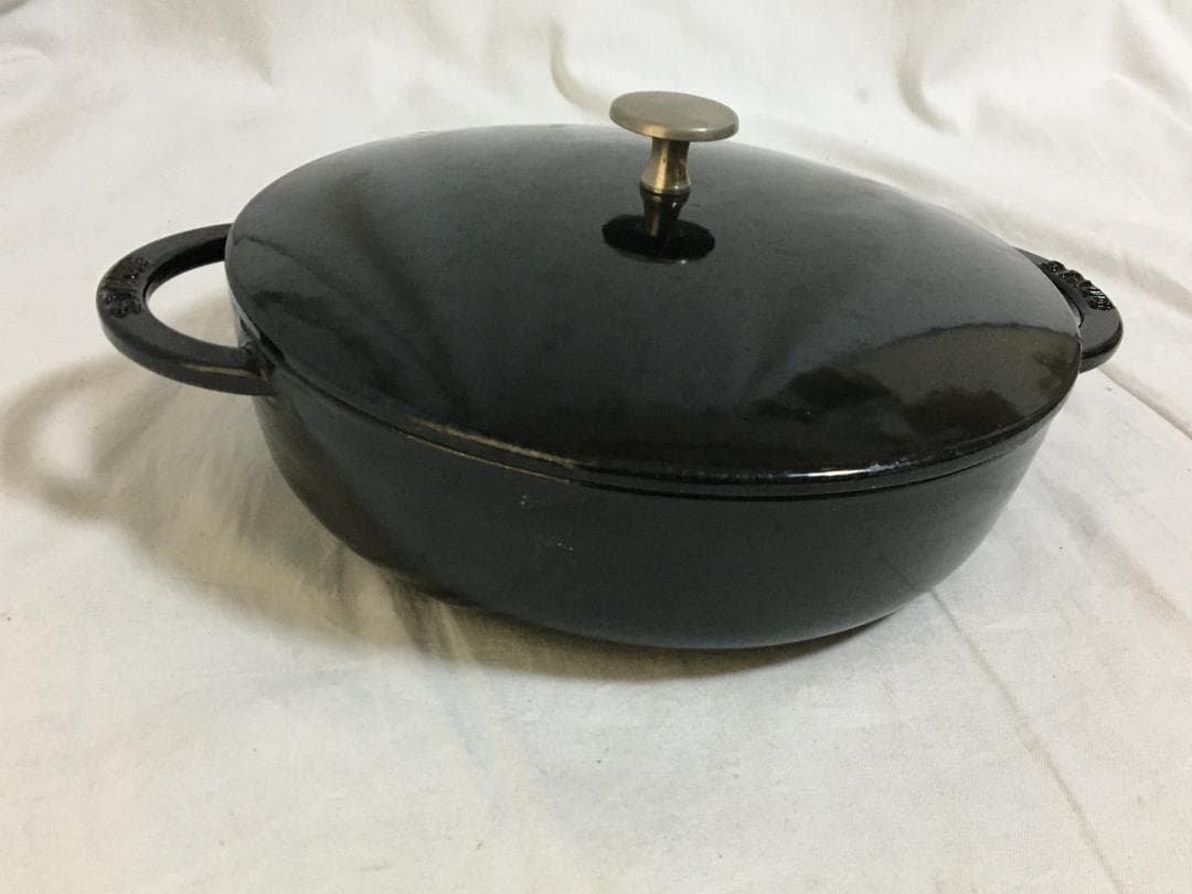 も*こ様 STAUB 鍋 約30cm
