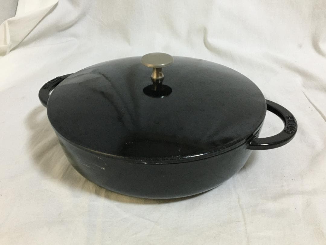 も*こ様 STAUB 鍋 約30cm
