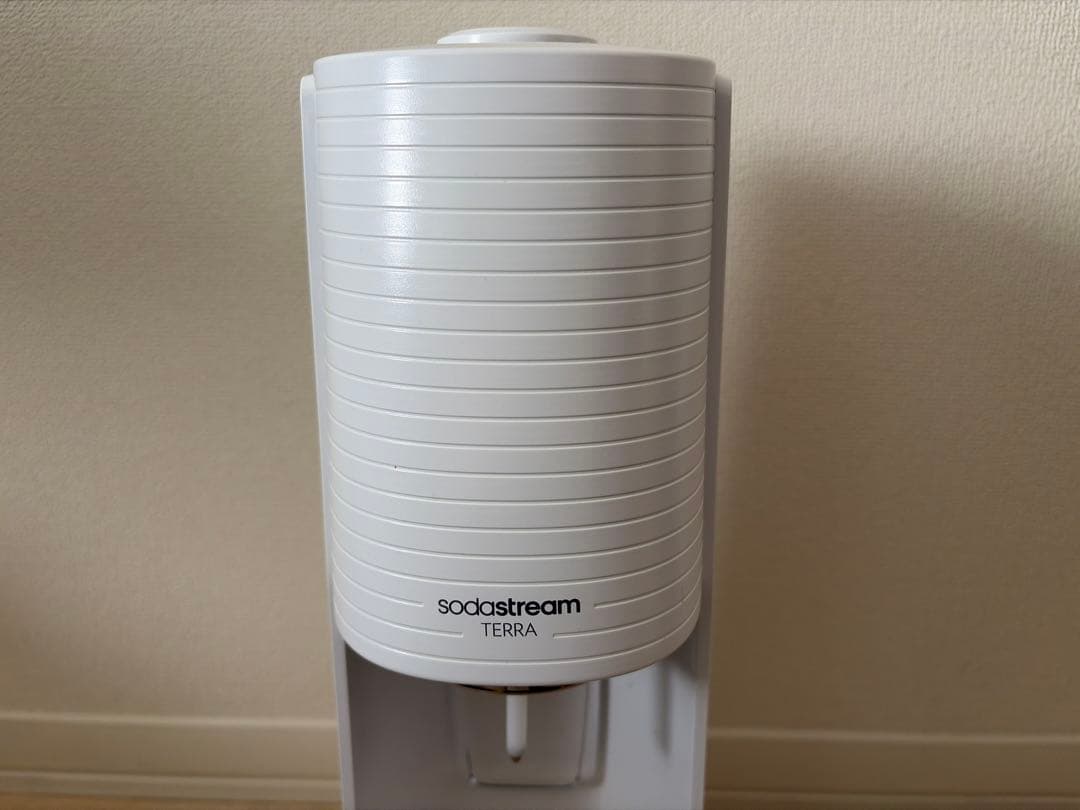 ソーダストリーム TERRA ホワイト炭酸水メーカーsodastream