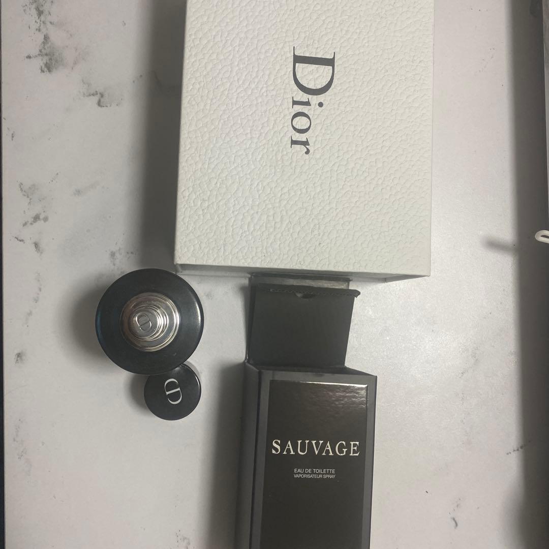 Dior Sauvage オードトワレ 60ml 箱セット多少使用