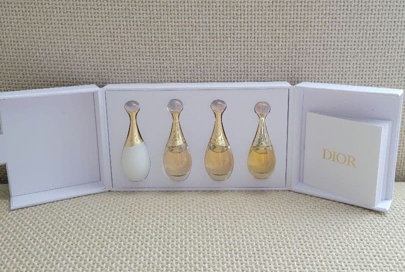 【未使用】Dior ジャドール ミニ香水4本セットとアトマイザー香水ケース