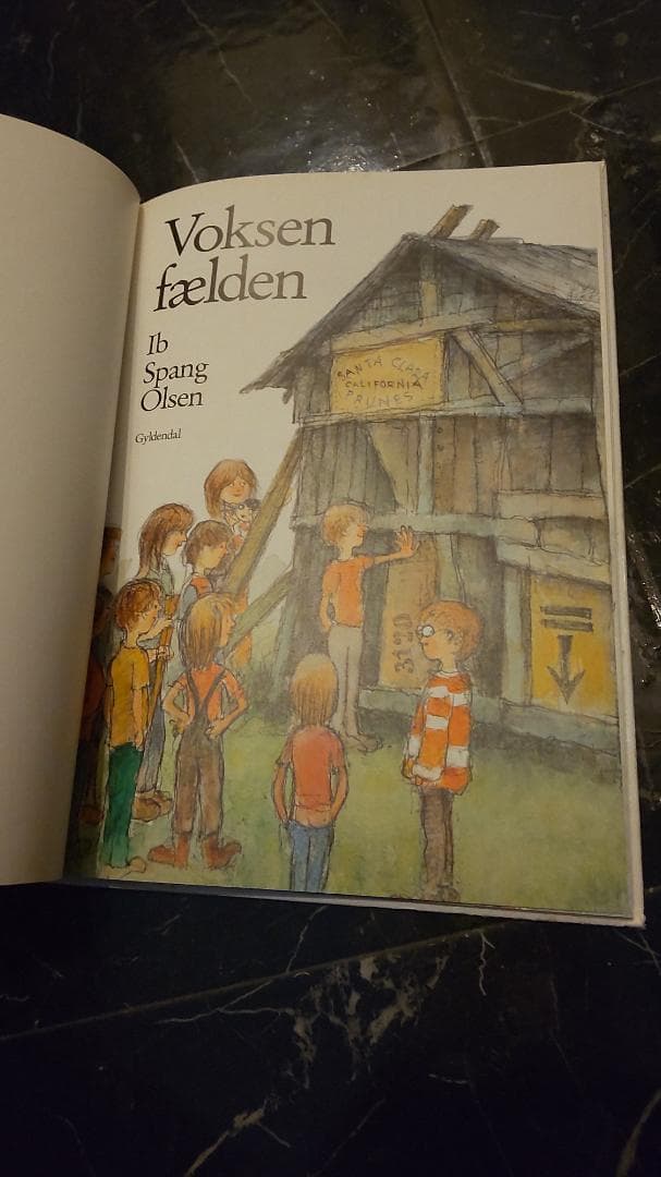 デンマーク語 絵本 Voksen faelden 洋書 Spang Olsen
