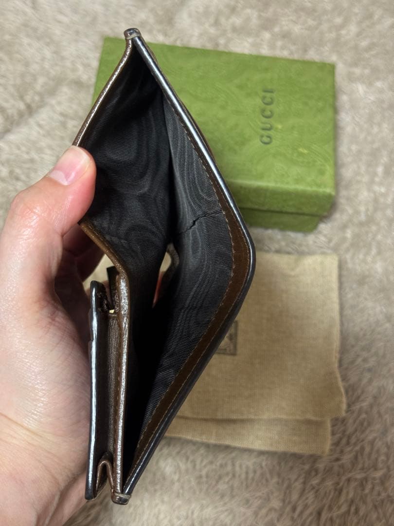 GUCCI ハートロゴ 財布「商品 4月1日までお取り置き中」
