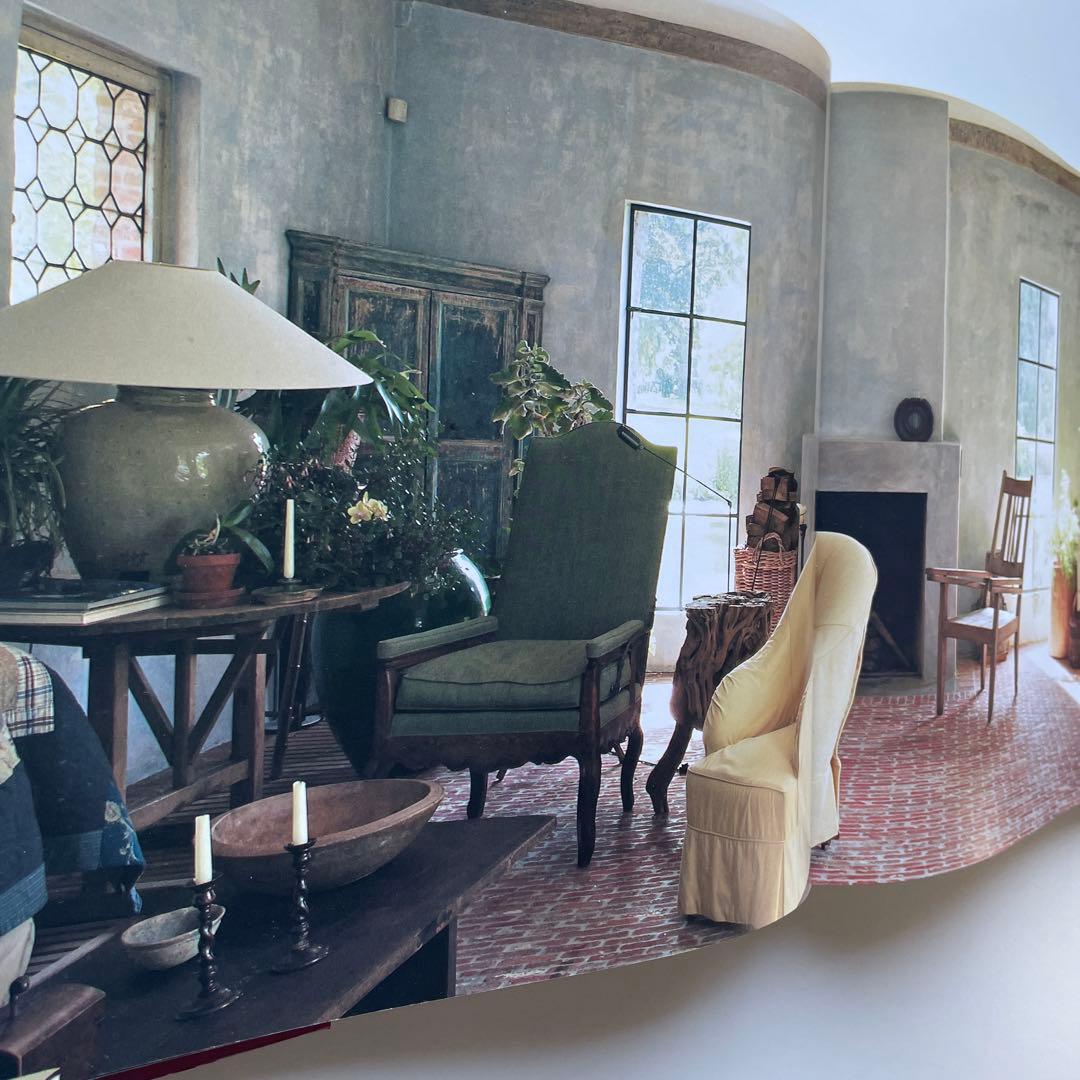 洋書・写真集「城に住む」LIVING IN A CASTLE