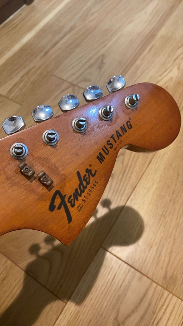 現状販売　Fender usa フェンダー・ムスタング　コンペティション・モデル
