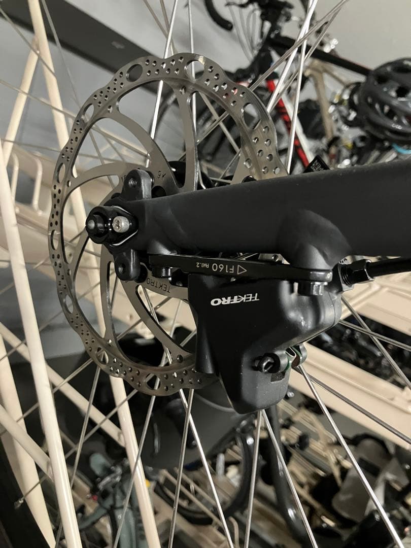 Trek FX 2 クロスバイク マットブラック