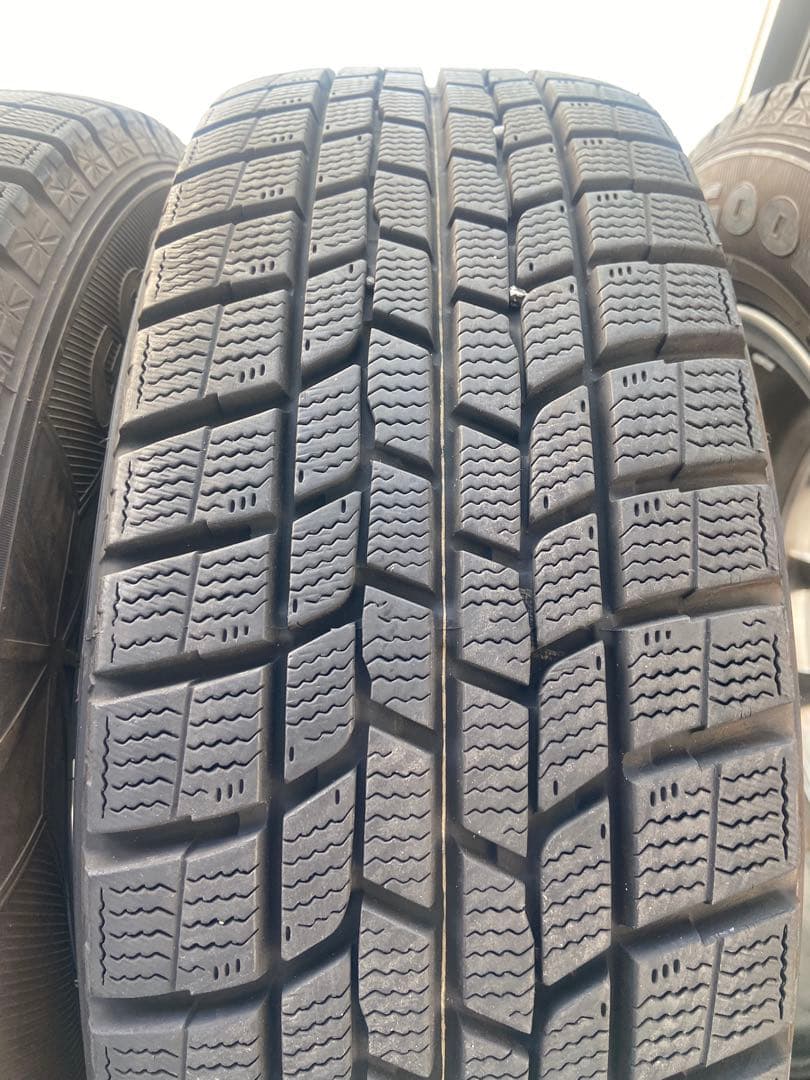 【値下げ】カローラ、プリウスなどスタッドレス195/65R15