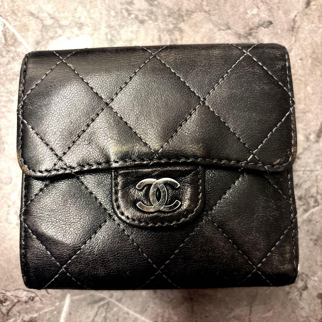 CHANEL シャネル　ダブルフラップウォレット　三つ折り財布