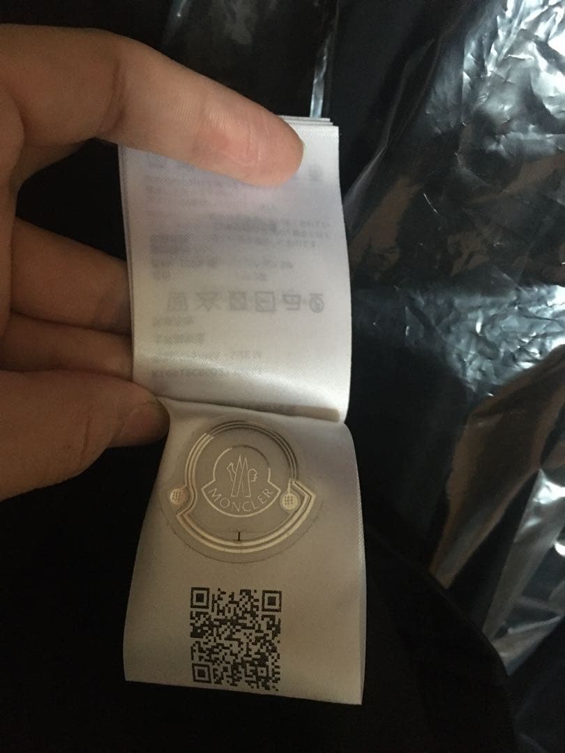 新品 moncler モンクレール Tシャツ