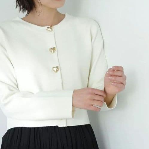 美品 ハートボタン ニット ジャケット 金釦 カーディガン 羽織り 春 良品