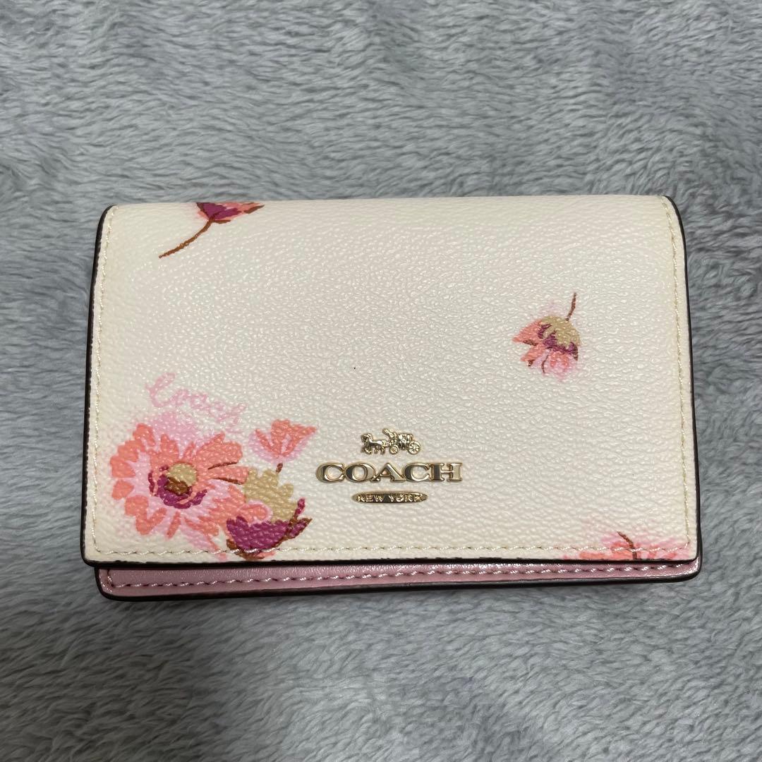【新品未使用】COACH 花柄 名刺入れ 保存袋付き