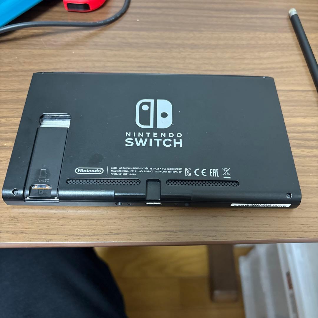 Nintendo Switch バッテリー強化版 本体のみ 2019年