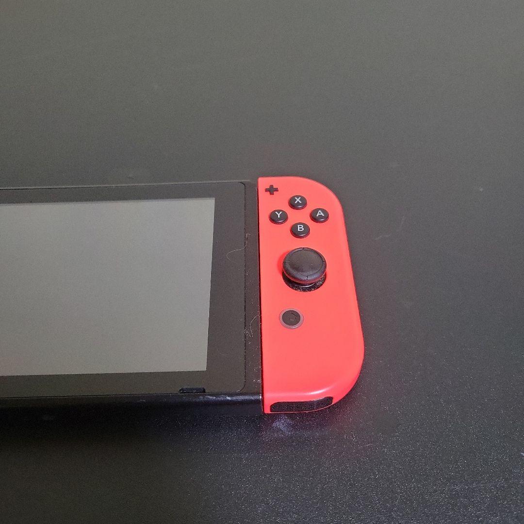 d*2様 Nintendo Switch 本体 青/赤