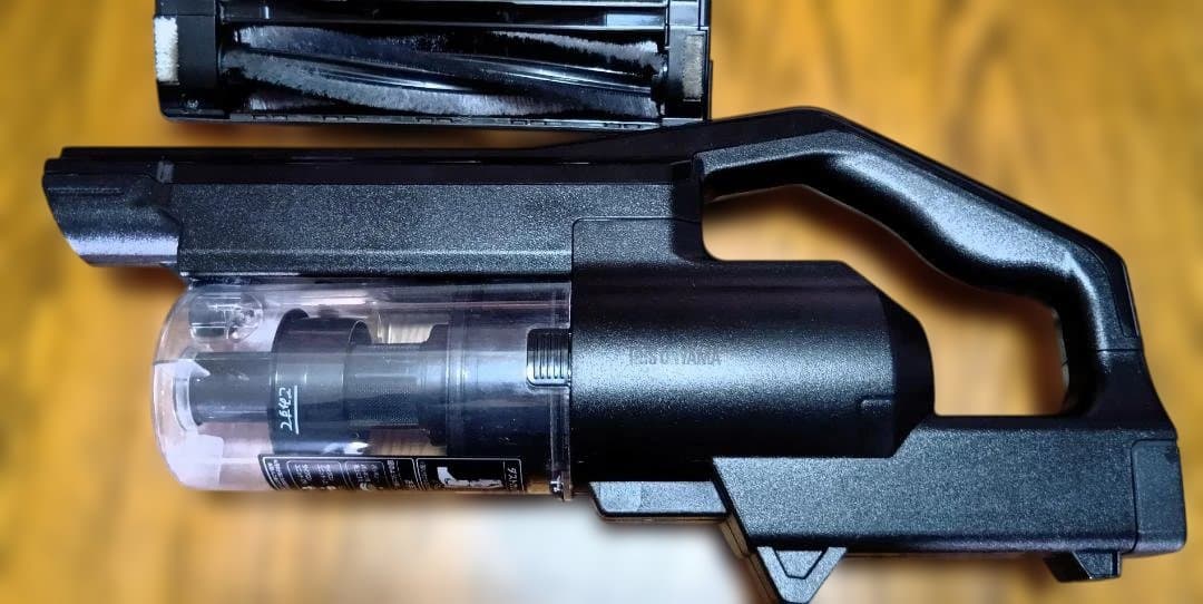 2024年製 アイリスオーヤマ コードレス掃除機 置くだけ充電SCD-184P