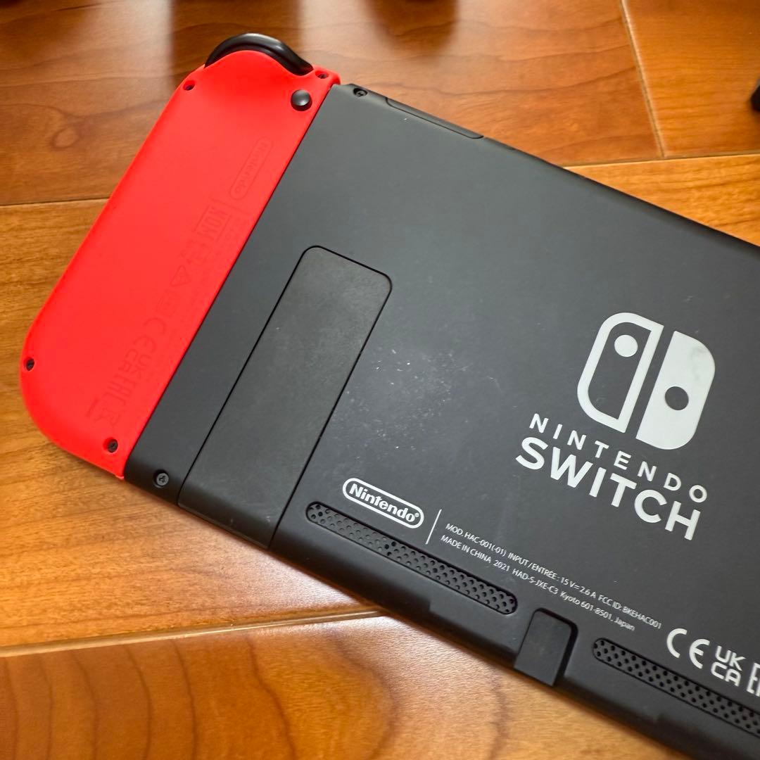 【美品】任天堂 スイッチ 本体 ネオンレッド ブルー 画面傷なし コントローラー