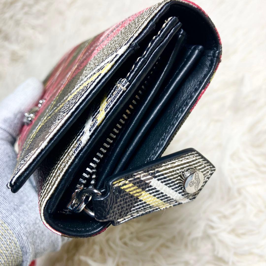 【未使用級】 ヴィヴィアン 折り財布 オーブ チェック フラップ