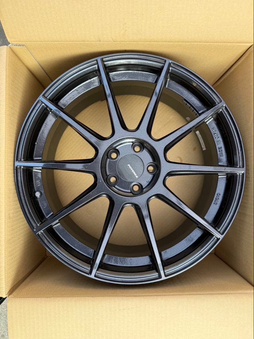 使用半年　美品　POTENZA SW010 18インチ