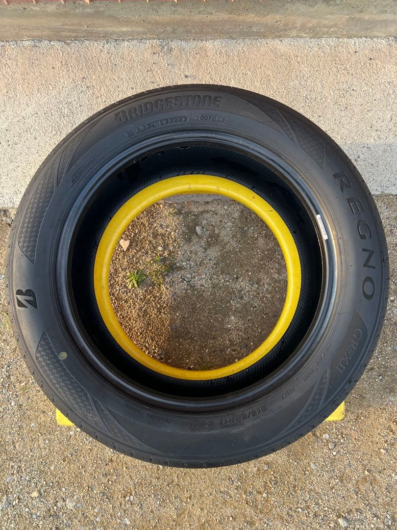 国産　2023年製　最高級　215/55R17 1本　クラウン　エスティマ