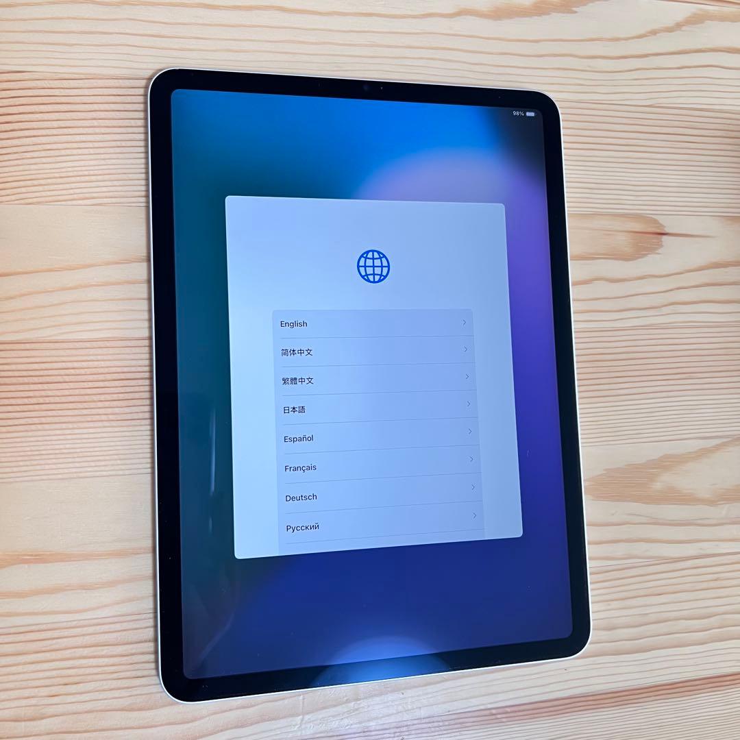 iPad Pro 11インチ 第4世代 WiFi 128GBとスタイラスペン