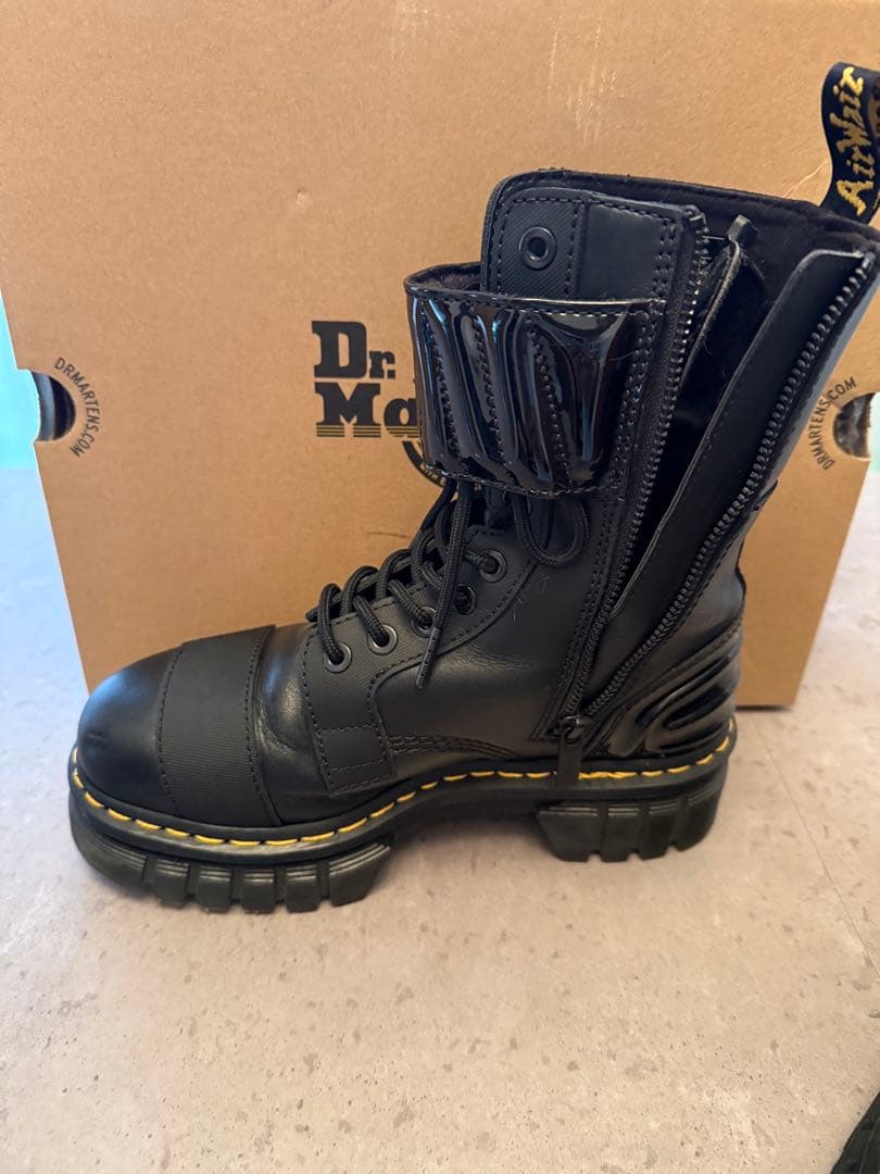 Dr. Martens Audrick 101 Boot 厚底 UK6
