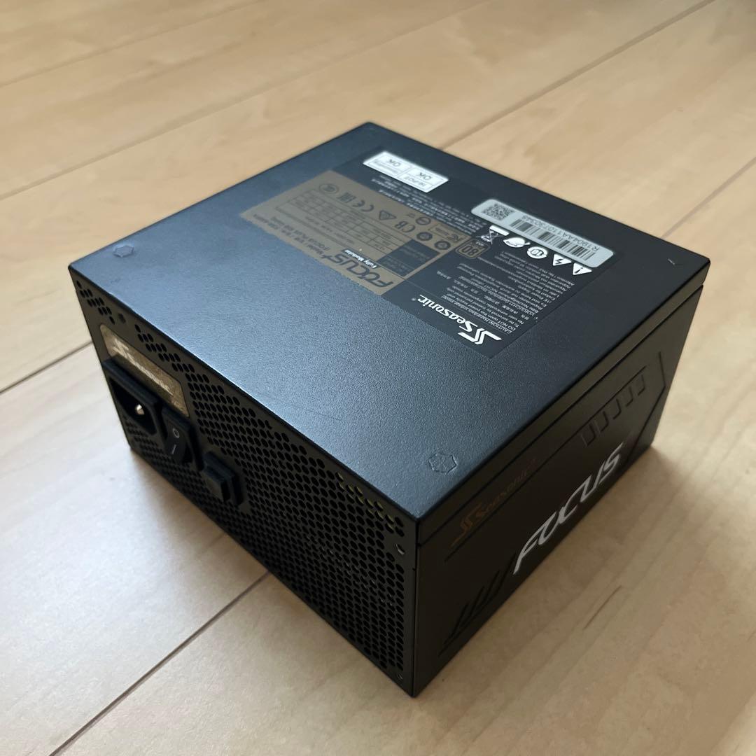 【完品・ほぼ未使用】Seasonic SSR-650FX 650W 電源ユニット