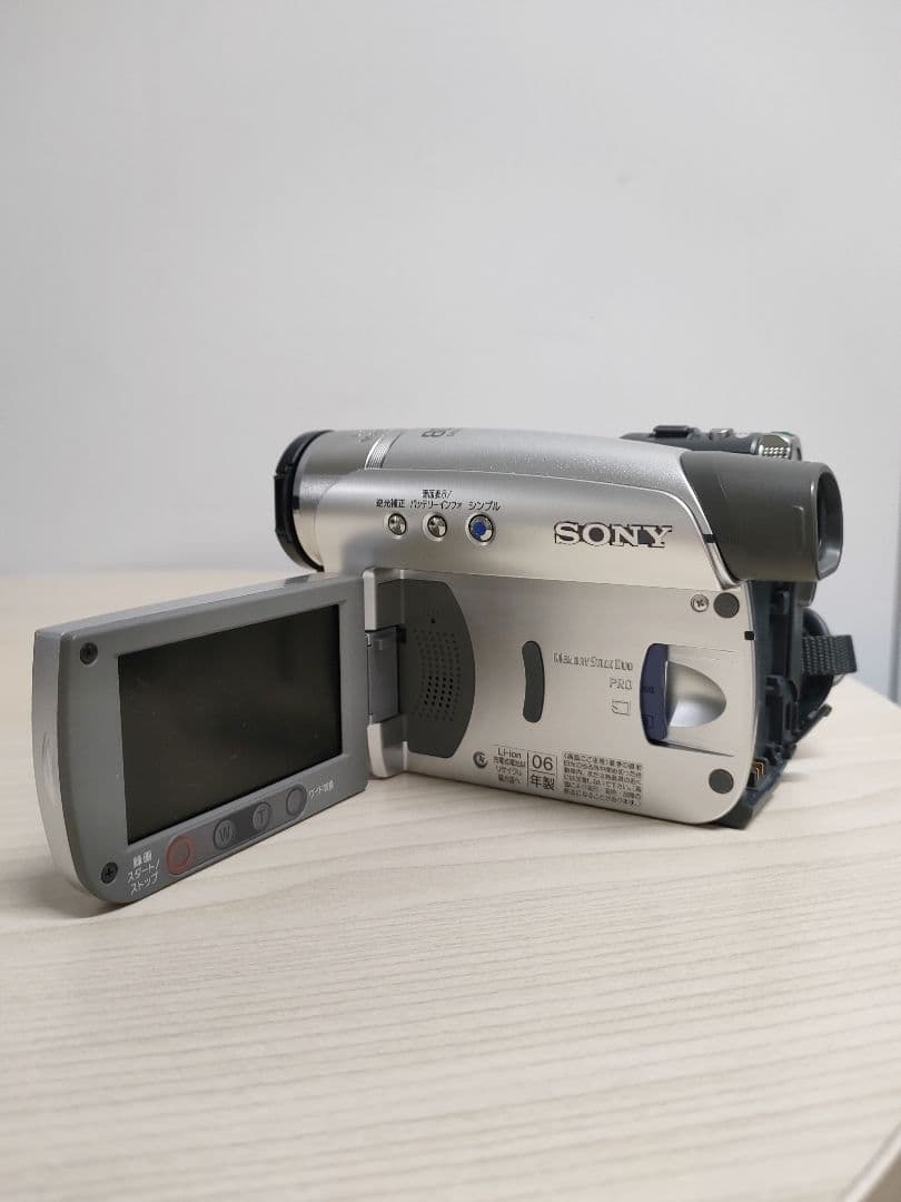 お値下げしました！SONY Handycam DCR-HC46