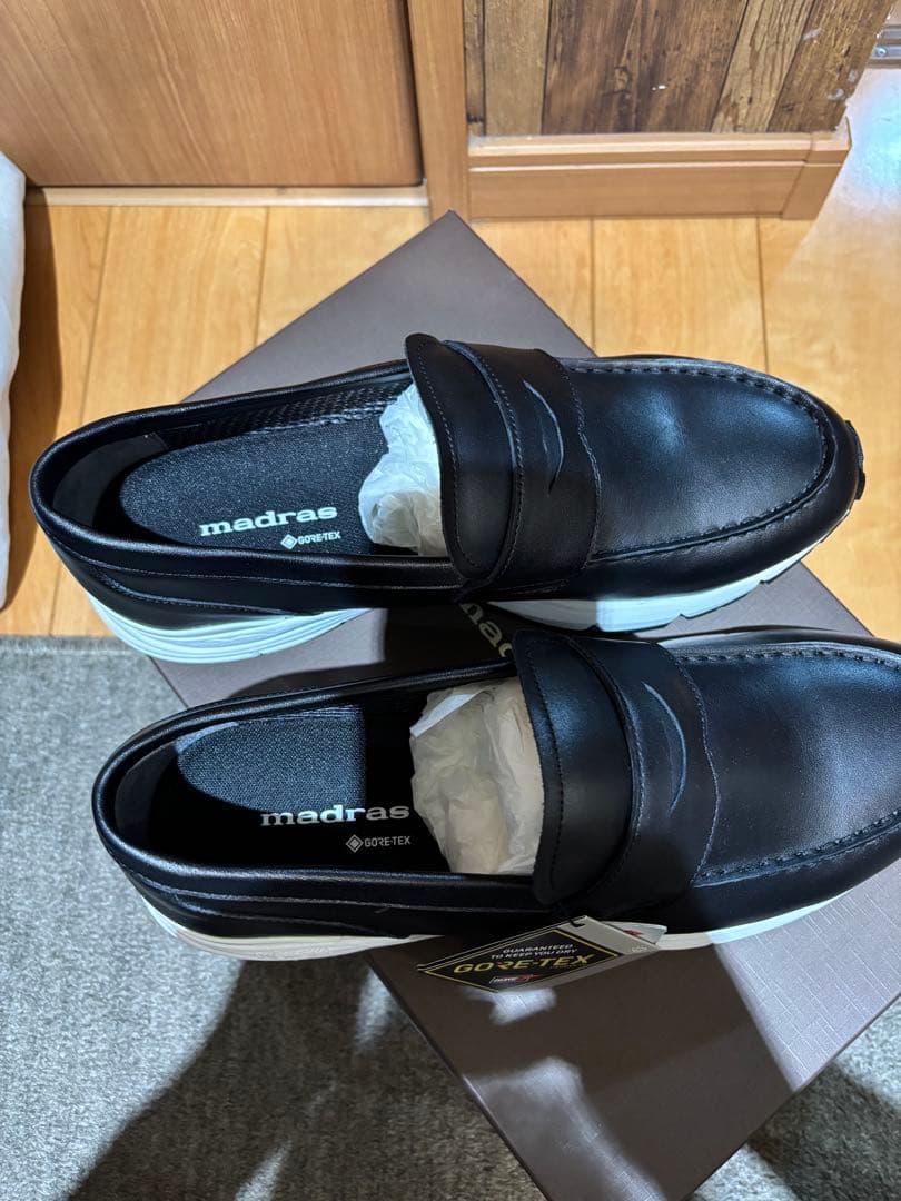 madras ブラックレザー モカシン GORE-TEX新品未使用
