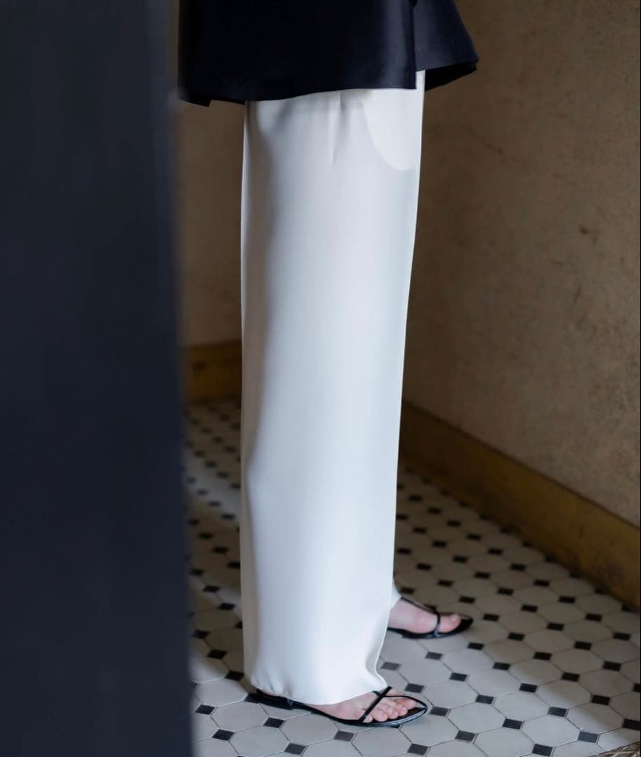 Relax Pants black heve リラックスパンツivory36