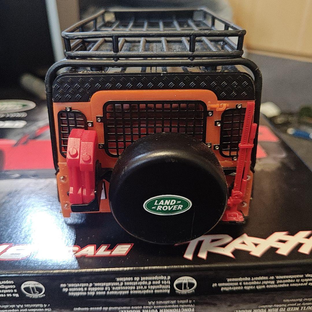 TRAXXAS　TRX4M ディフェンダー　たーたたーた